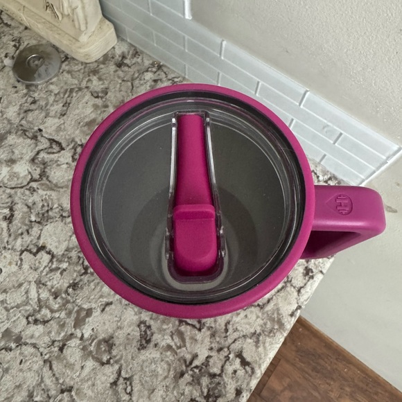 Hydrojug Traveler 40oz (Harvest Berry) - Picture 3 of 3